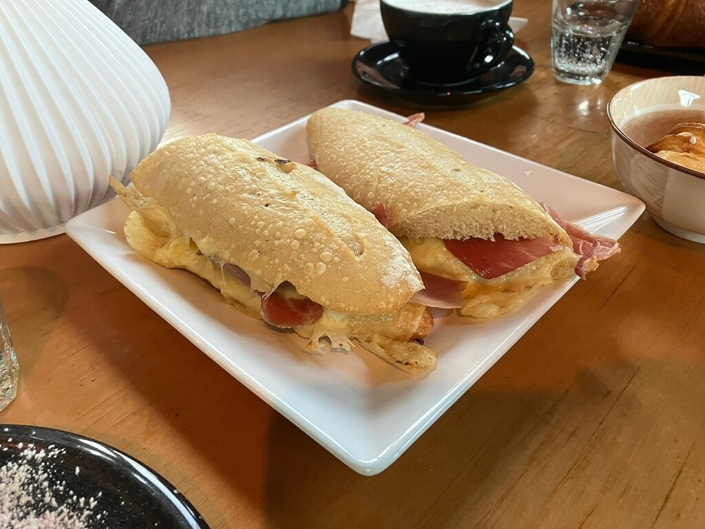 Sandwich francés